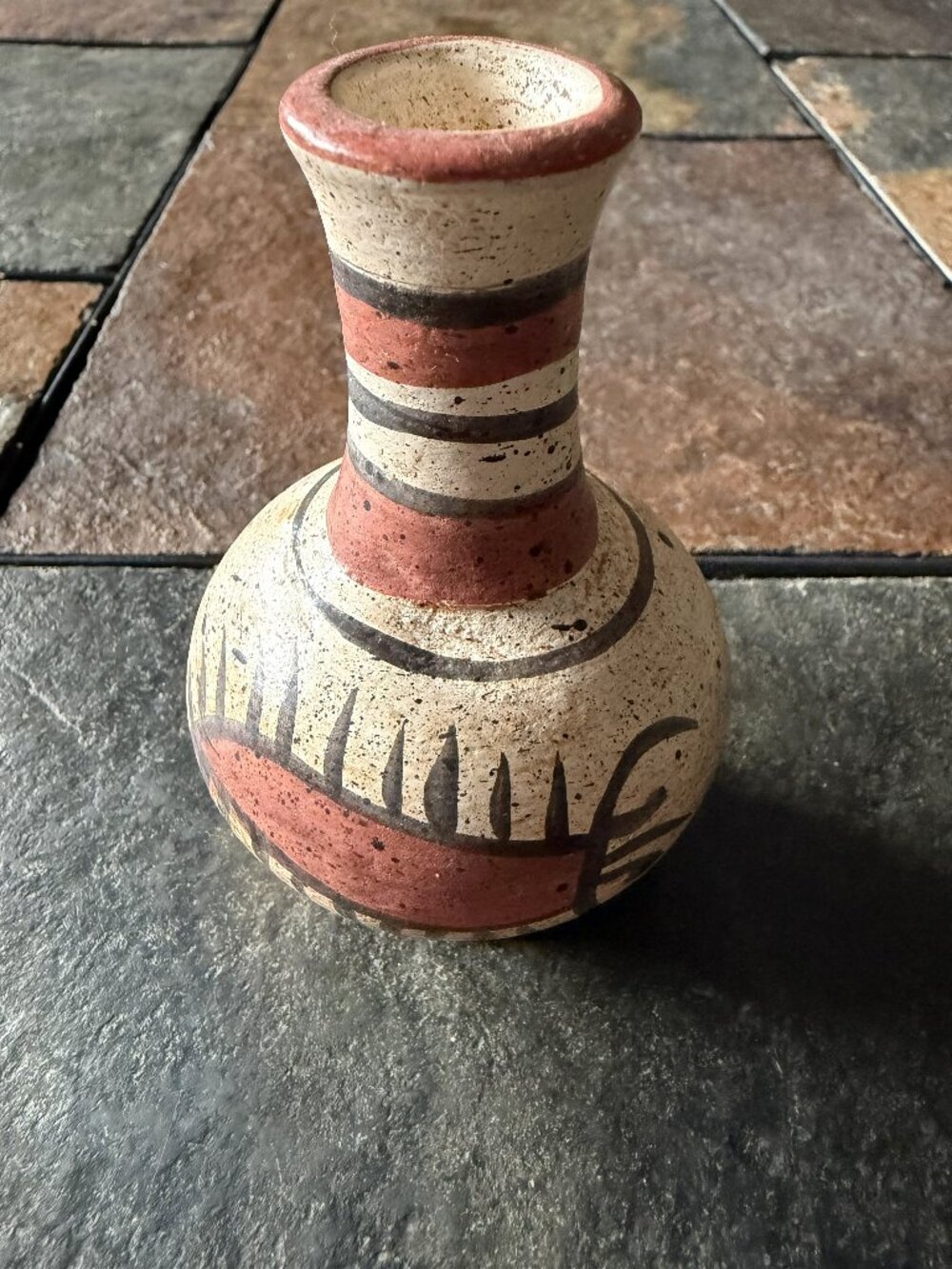 Vintage Hand-Painted Panama pottery mini bud vase 3.5” – terracotta folk art